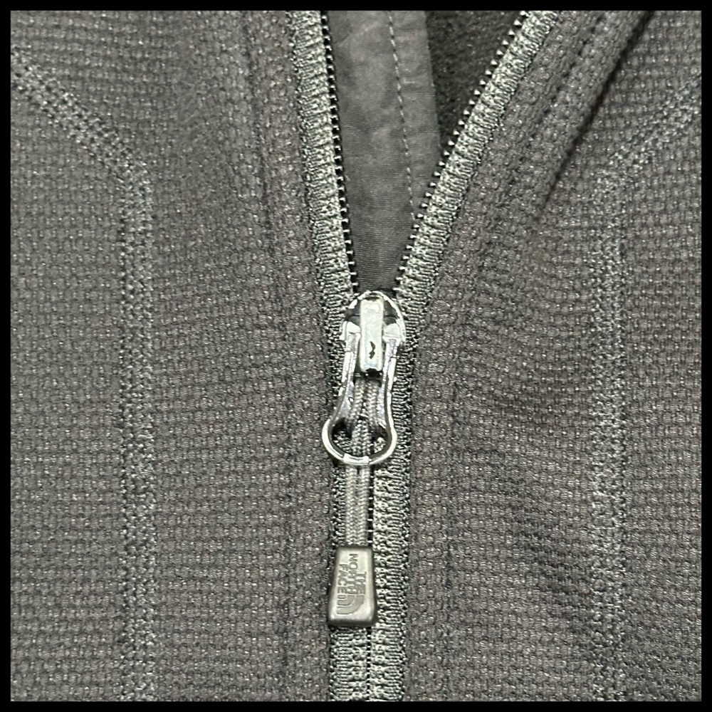 TheNorthFace๐ฅโ๏ธ๐จ๏ธโ๏ธBlack Coat XL Clean Huge Pockets, Zips Up2 Chin, Waist๐s - Picture 11 of 16